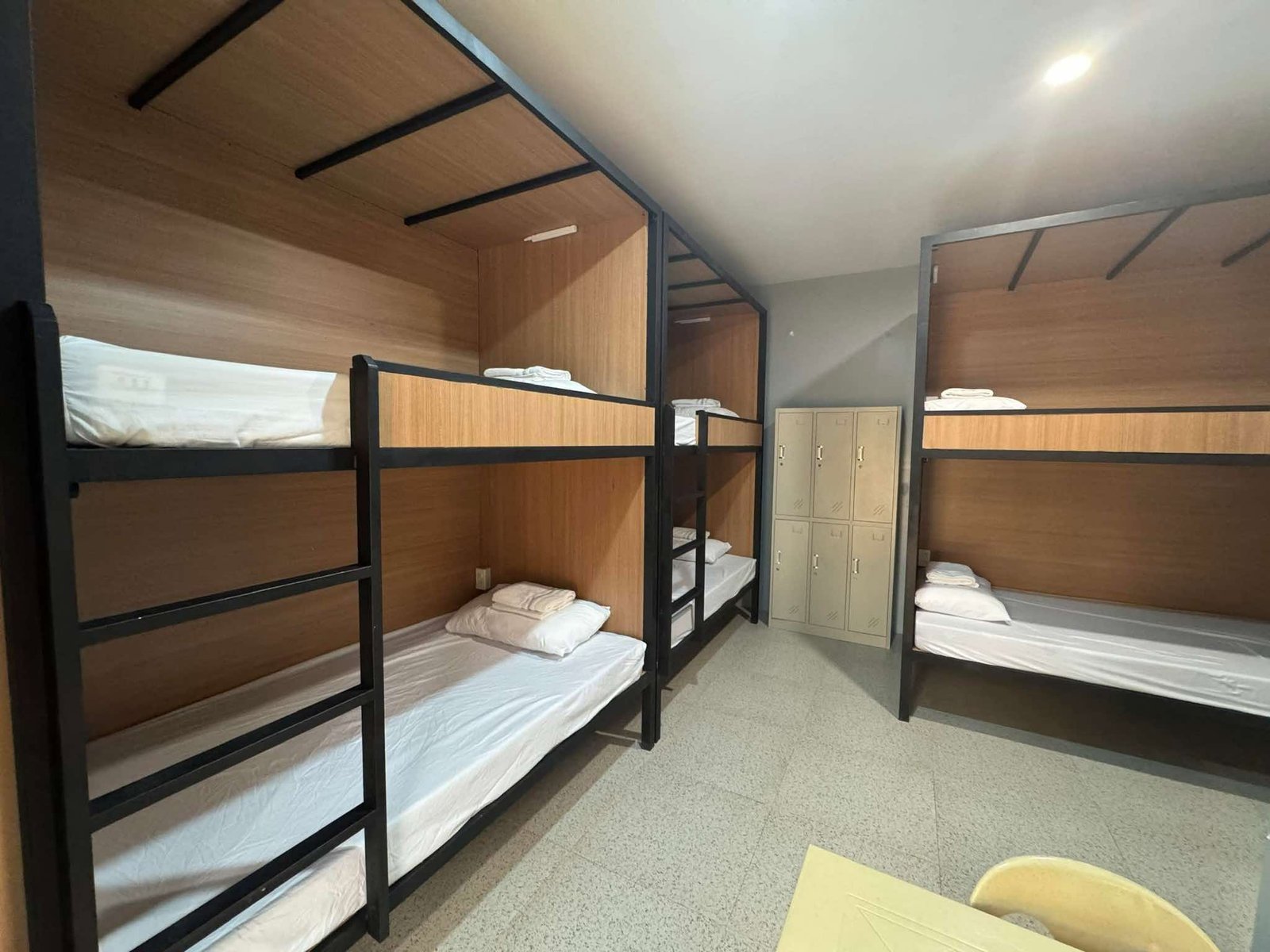 Barkadahan6pax room